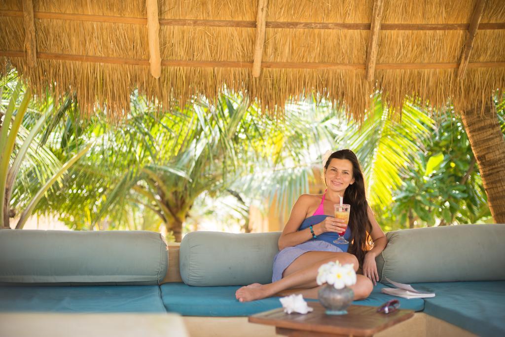 Bar Reef Resort Etalai Exterior photo
